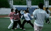 贵州民族大学大学生心理健康服务团开展“撕名牌大战，心连心同行” 能力素质拓展活动
