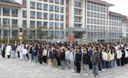 向国旗敬礼｜勤耕不辍，笃行不怠——国旗护卫队第一周升旗仪式